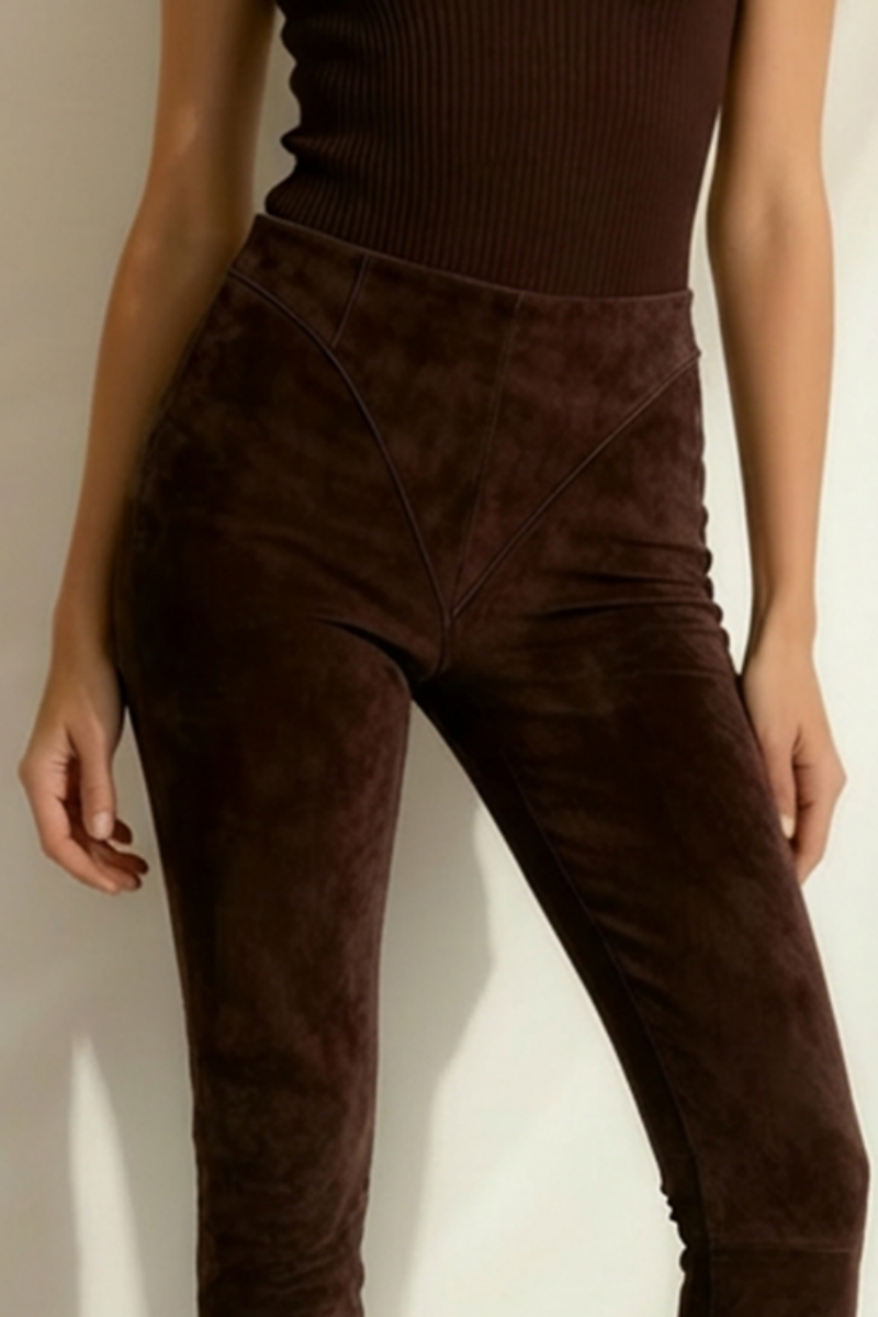 Colanți din Piele Intoarsa cu Talie Înaltă și Fermoar Ascuns – Design V-Cut și Efect Modelator - Maro