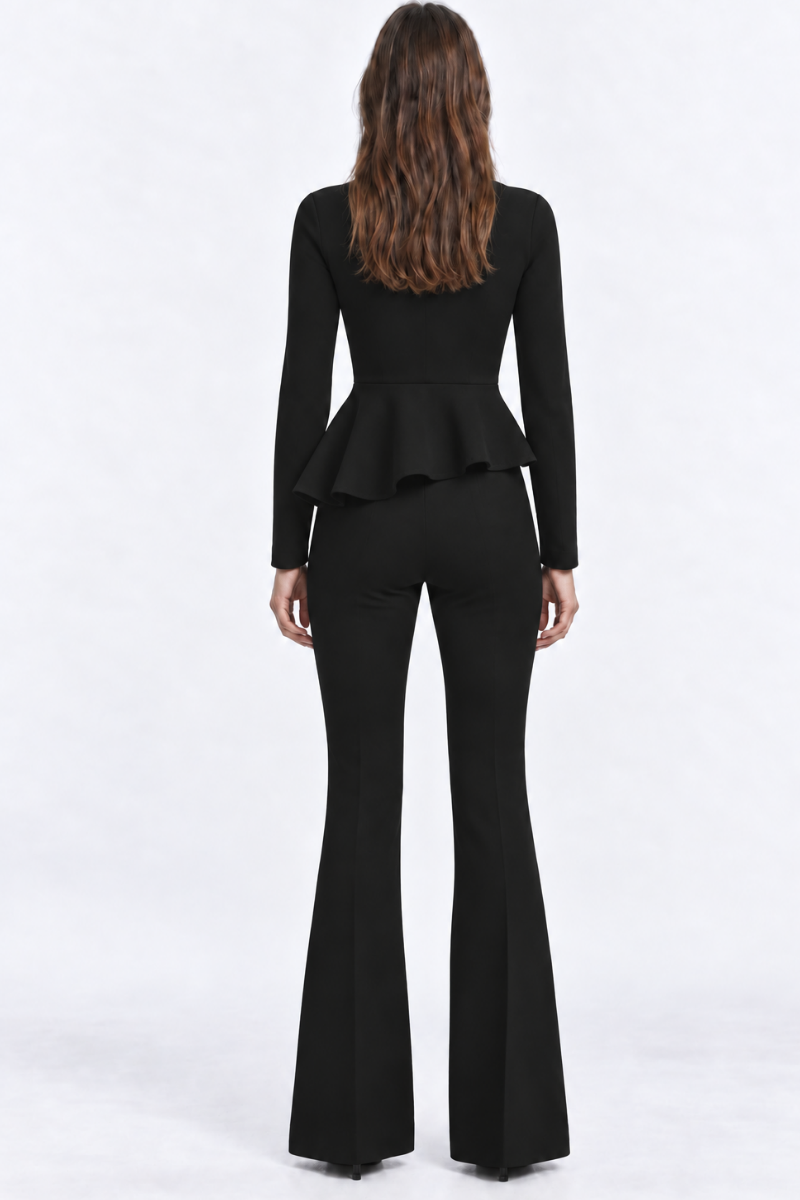 Set din Lână – Pantaloni Evazați și Bluză Asimetrică cu Volănașe "Merino Grace" - NEGRU