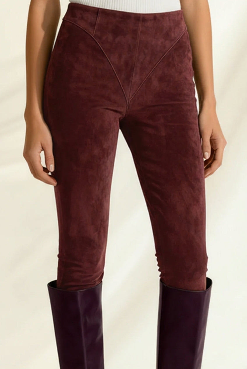 Colanți din Piele Intoarsa cu Talie Înaltă și Fermoar Ascuns – Design V-Cut și Efect Modelator - Deep Plum